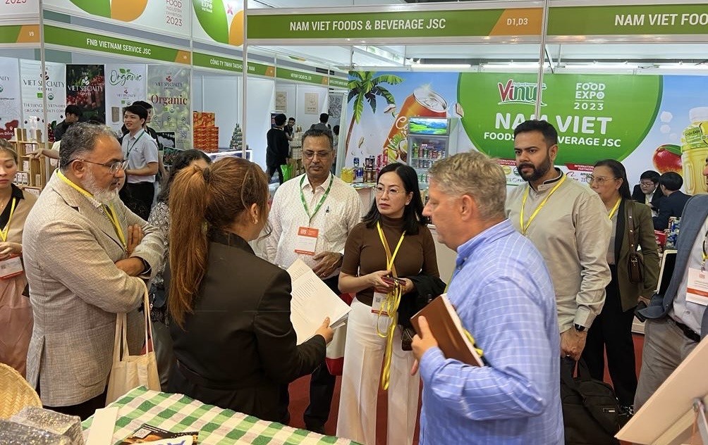 canada aims to expand business in vietnamese market