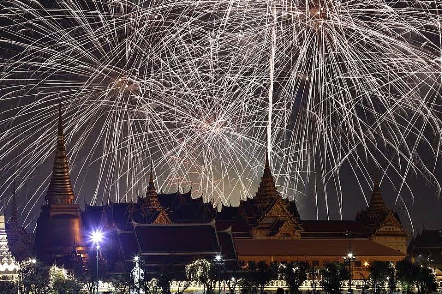 New Year Atmosphere Around the World