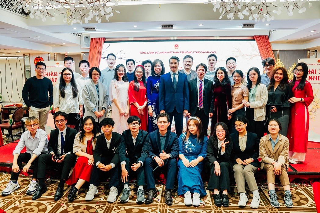 ovs in hong kong macau china gather for lunar new year celebration