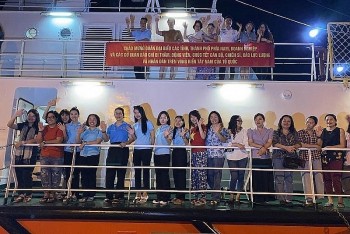 Love and Warm Support on a Sea Voyage