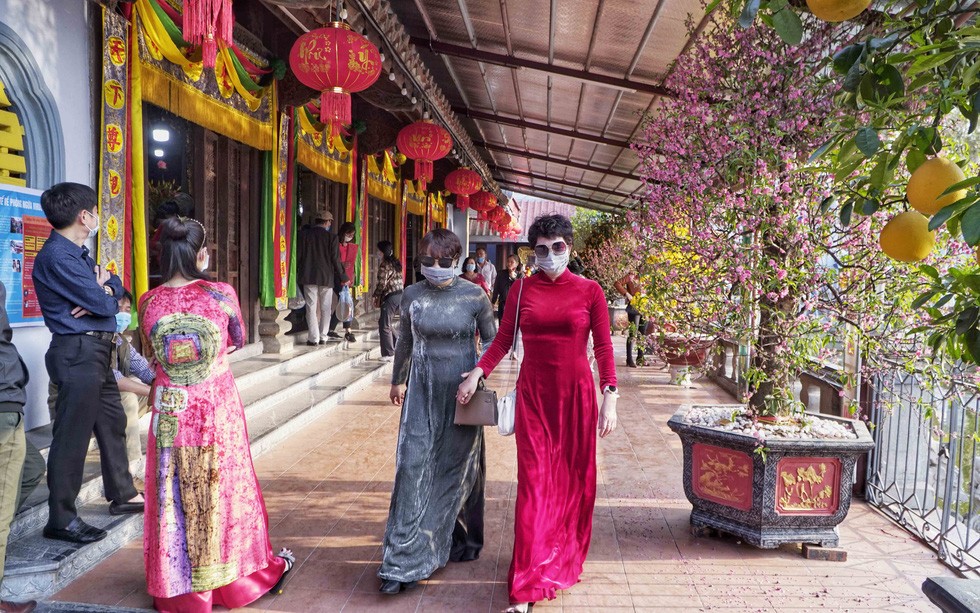 Vietnam’s Weather Forecast (February 15): Sunny Day And Weakened Cold Waves In The Northern Region