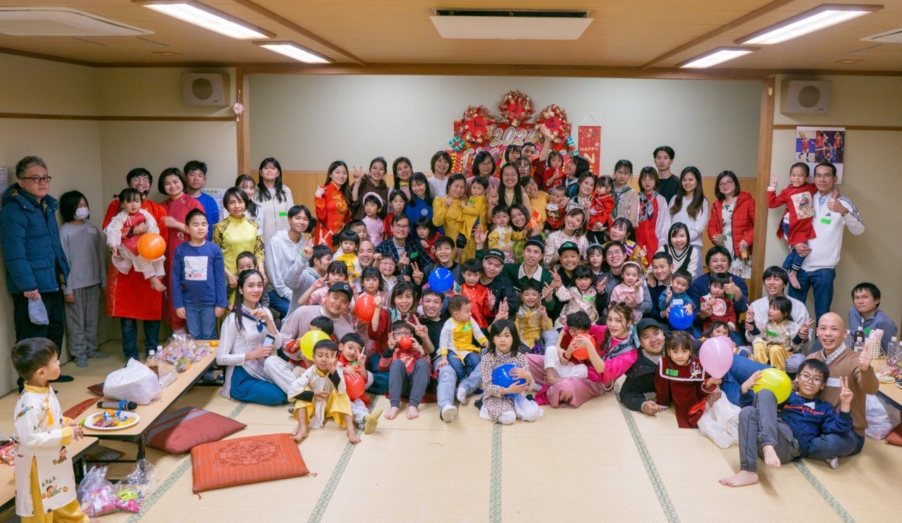 overseas vietnamese enjoys tet holiday in japan