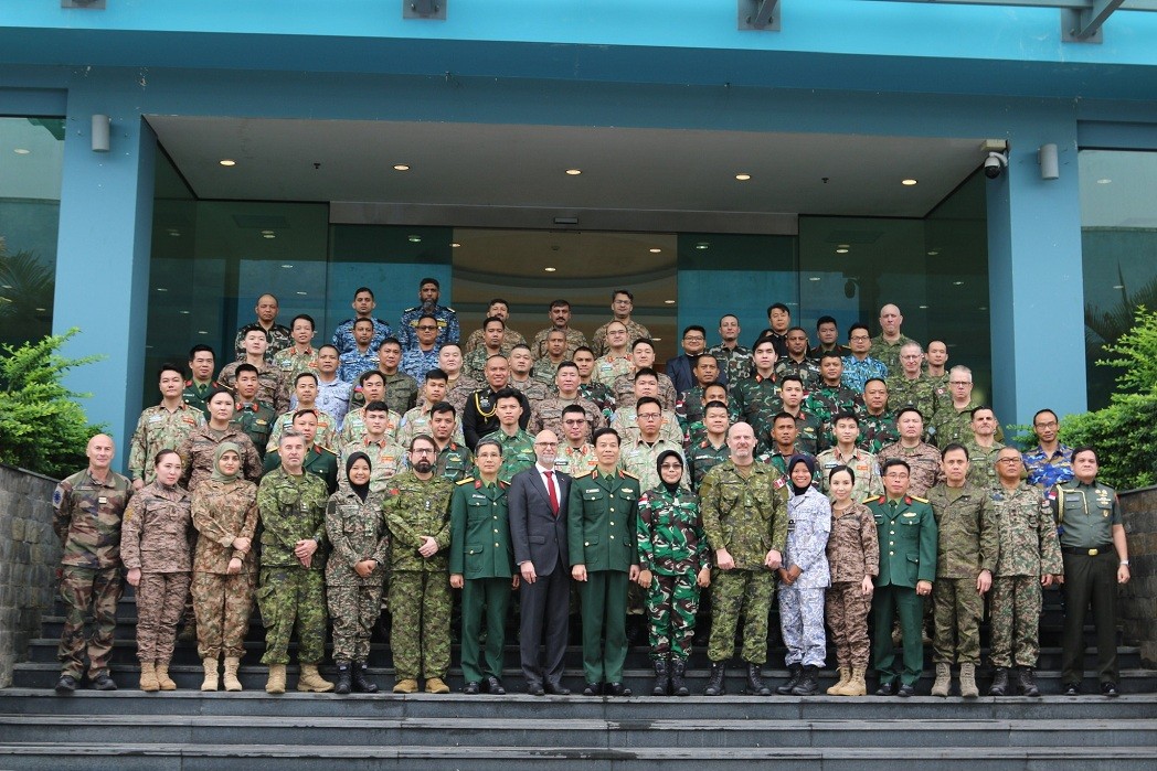 united nations staff officer training course held in vietnam