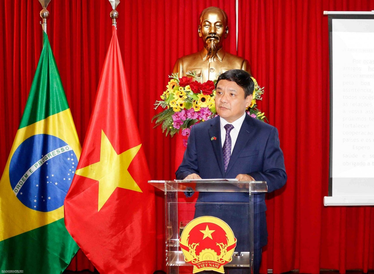embassy hosts rich diverse events to strengthen vietnam brazil relations