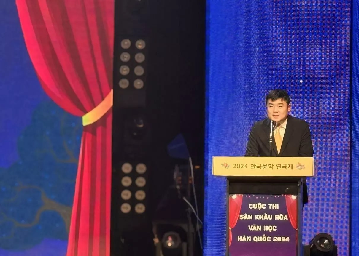 Discover Cultural Colors Through The 2024 Korean Literature Theater Contest