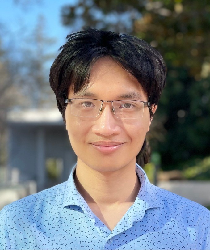 Vietnamese Mathematician Recieves Dénes König Prize Vietnamese Mathematician Recieves Dénes König Prize