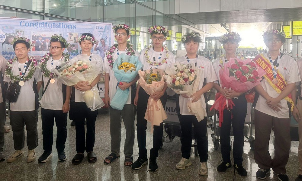 vietnamese students earn 8 medals at asian physics olympiad