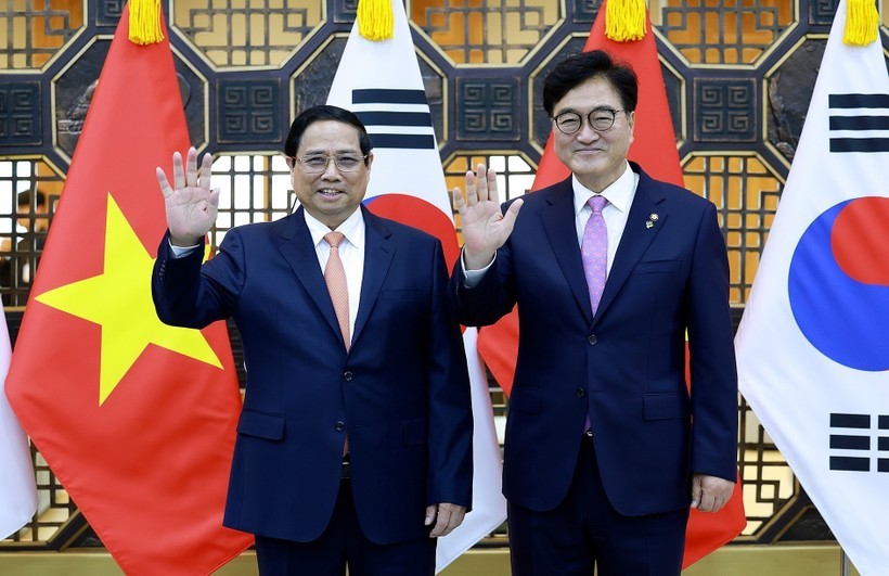 vietnam news today jul 3 pm pham minh chinh meets with rok na speaker