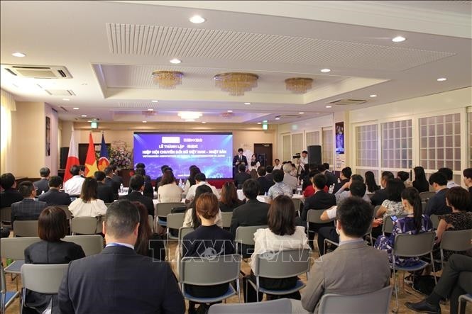 vietnam japan bolster cooperation on advanced technology solutions