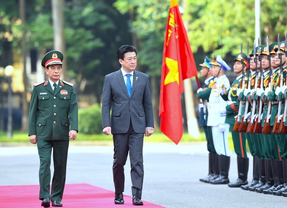 vietnam japan cooperate over national defense