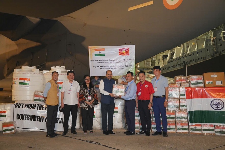 India Sends 35 Tons of Goods to Support Vietnam after Storm Yagi