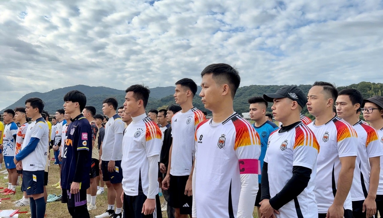 16 teams participate in vietnamese football tournament in hiroshima japan