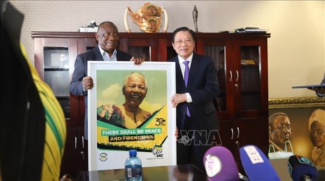 vietnam news today oct 3 vietnam south africa strengthen traditional friendship cooperation