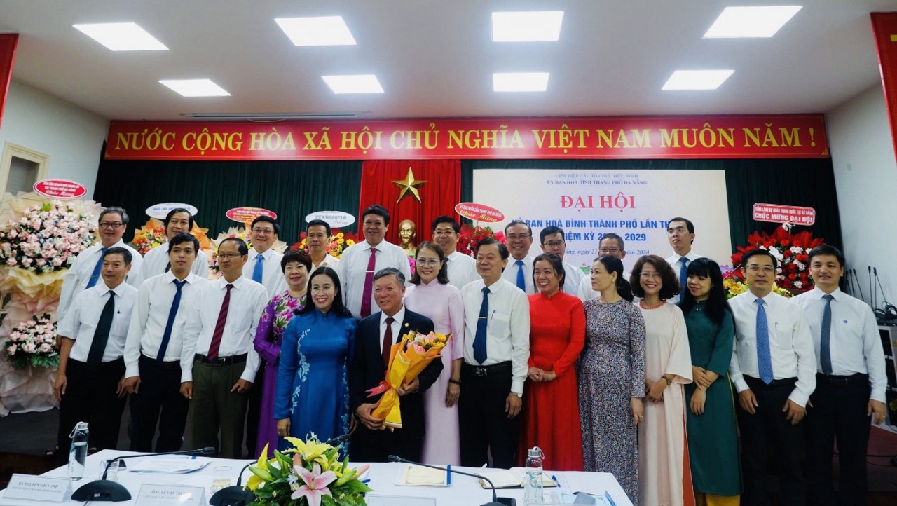 da nang peace committee strengthens cooperation with peoples organizations