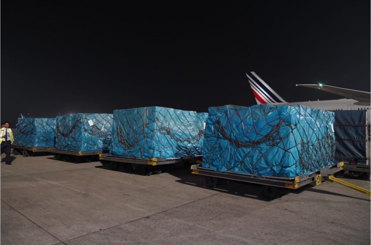 india sends 30 tonnes of essential medical supplies to palestine