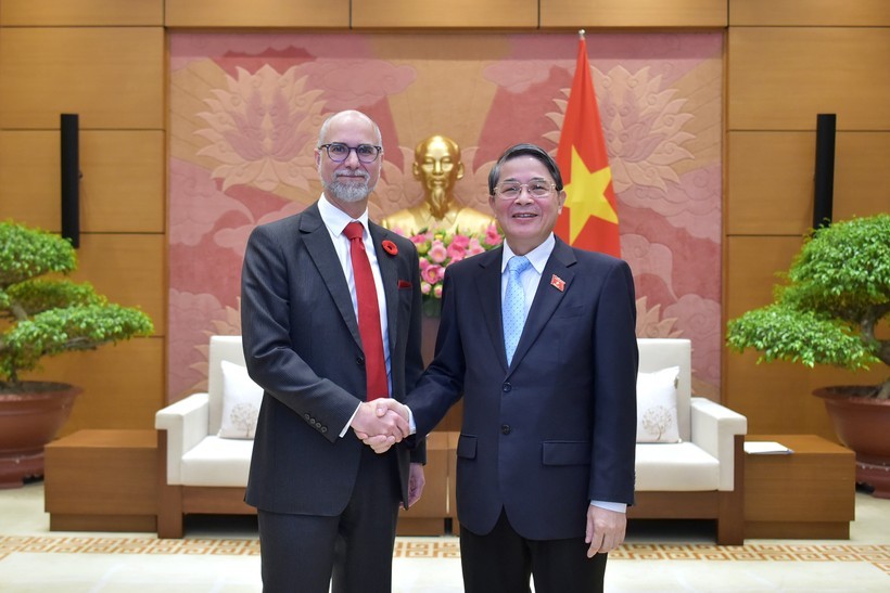 vietnam news today nov 5 vietnam seeks stronger legislative ties with canada