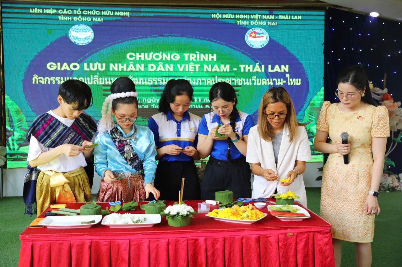vietnam thailand people to people exchange held in dong nai