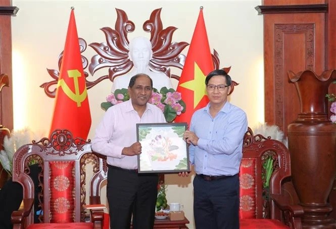 singapore and tay ninh boost multifaceted cooperation