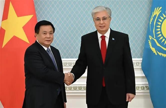 vietnam news today nov 17 vietnam kazakhstan promote multifaceted cooperation