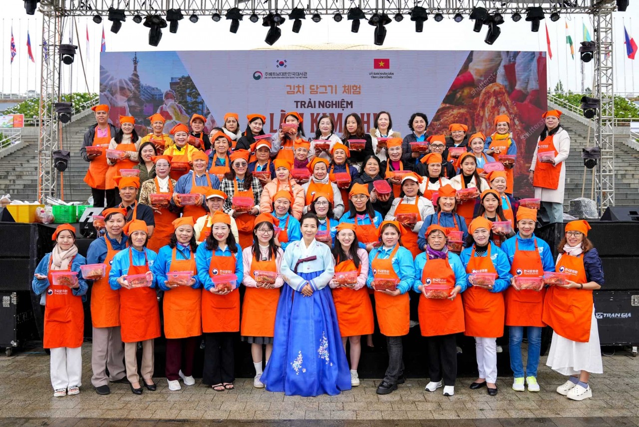 The Korean Cultural Day kicked off in Da Lat city in the central highlands province of Lam Dong on December 13 as part of the 10th Da Lat Flower Festival.