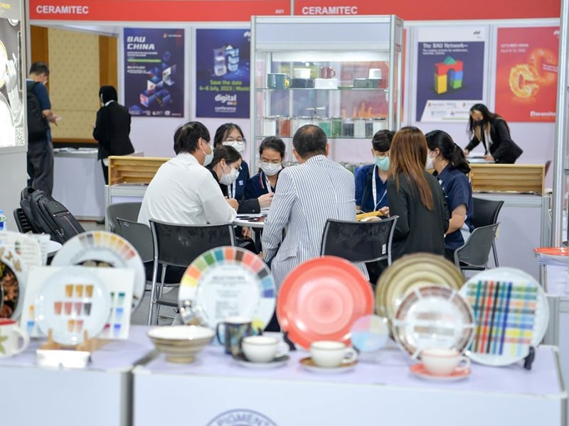 ho chi minh city hosts asean ceramics exhibition 2024