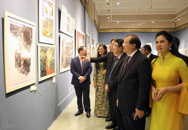 hai phong city hosts 2024 asean graphic arts competition and exhibition