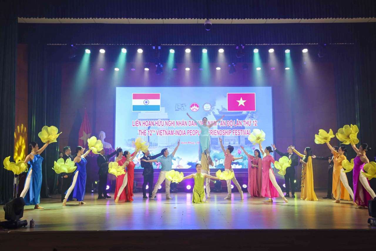 Performances by Vietnamese artists aimed to showcase the beauty of Vietnam’s culture and people to the Indian audience. (Photo: Dinh Hoa) Performances by Vietnamese artists aimed to showcase the beauty of Vietnam’s culture and people to the Indian audience. (Photo: Dinh Hoa)