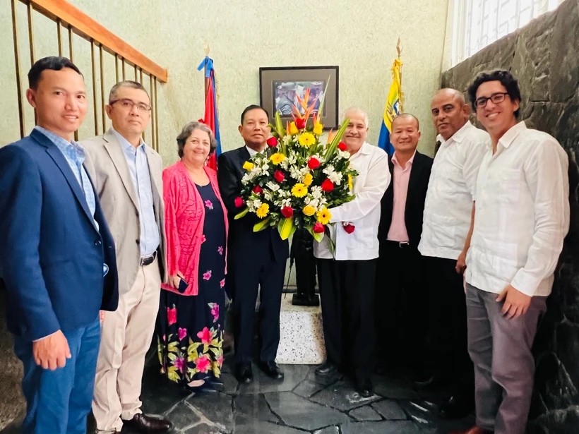 vietnam news today jan 1 vietnam cuba bonds flourish across continents
