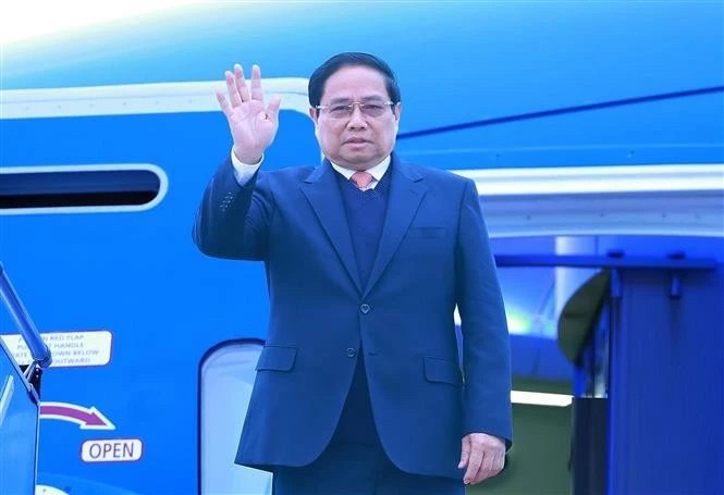 vietnam news today jan 9 prime minister leaves for working visit to laos