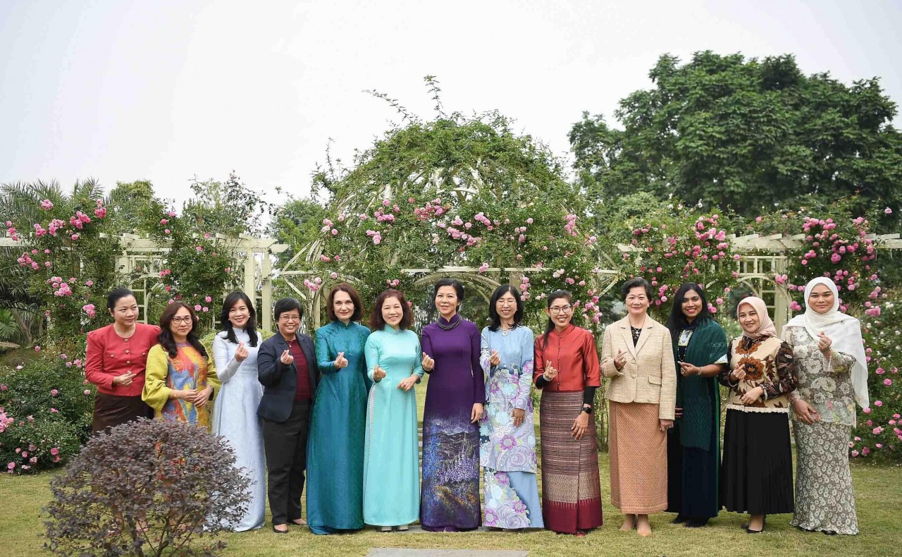 awchs new year gathering celebrating culture and connection among asean countries