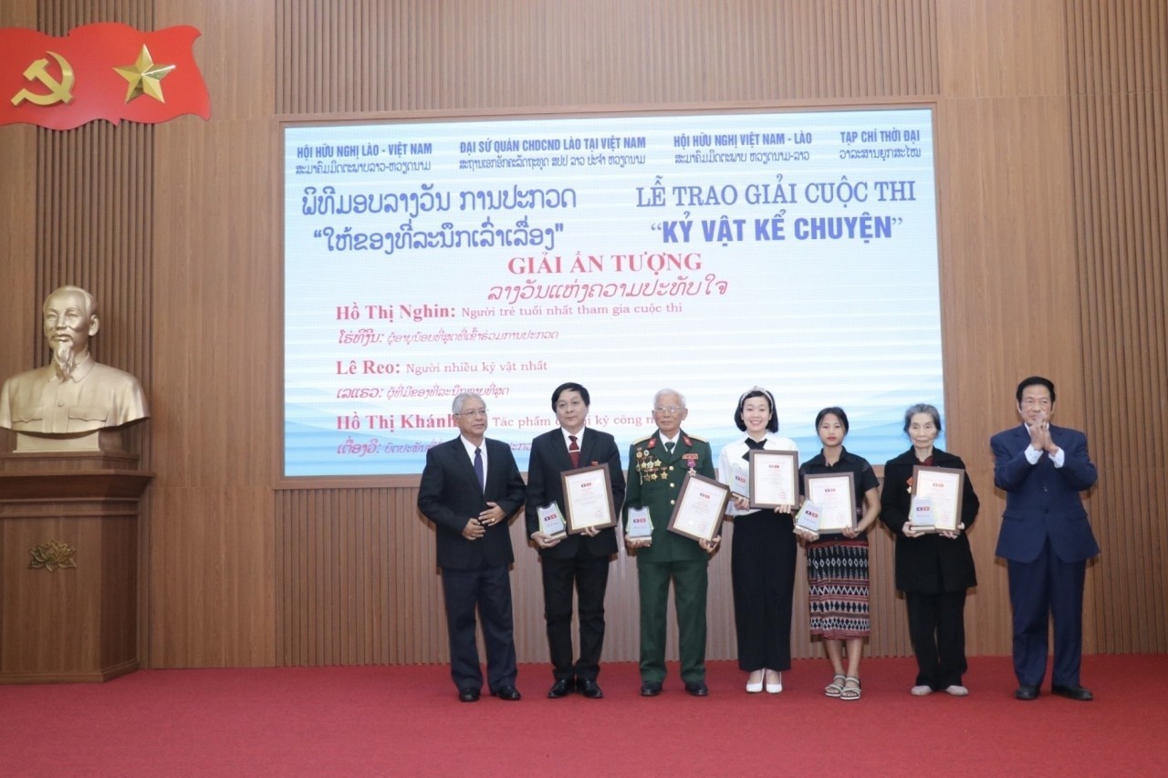 Vietnam - Laos Friendship Association: Half a century of Nurturing Vietnam - Laos Friendship