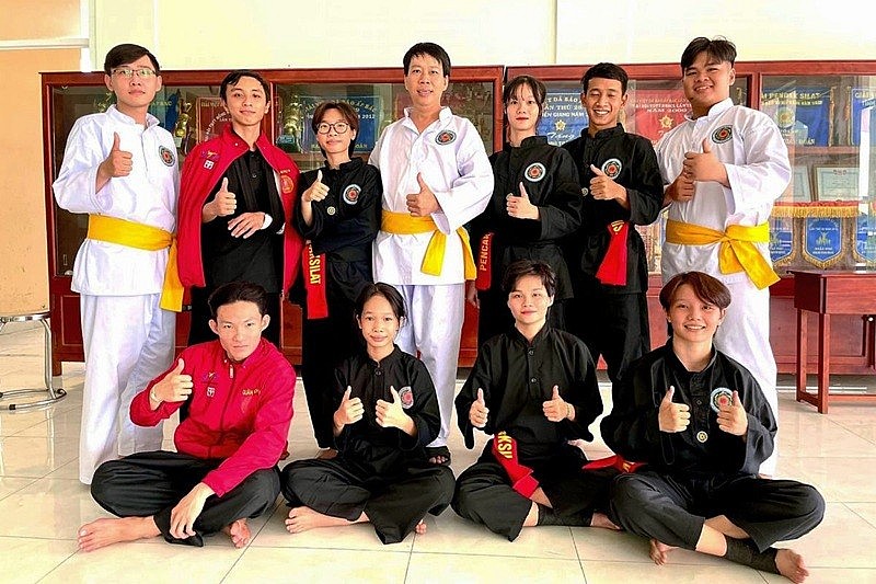 Can Tho Teacher's Decade-long Journey Teaching Free Martial Arts for Poor Children