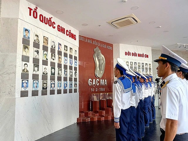 Honoring the Fallen: Incense Offering for the 37th Anniversary of Gac Ma