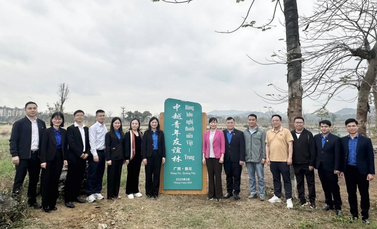 Trees Planting Ceremony as Testament of Vietnam-China Friendship