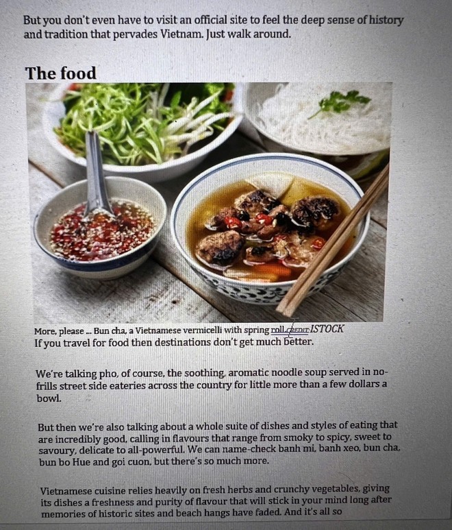 Ben Groundwater praises Vietnamese cuisine. (Photo: VNA)