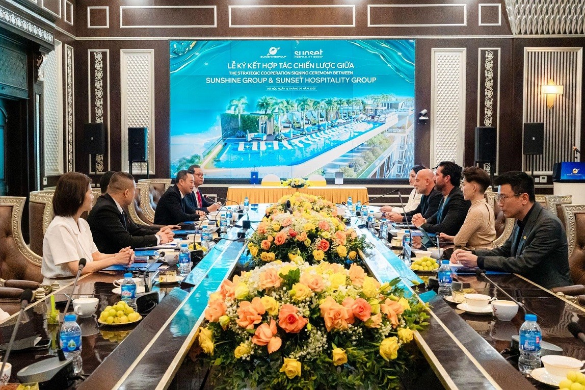 Sunshine Group Partners with Sunset Hospitality Group to Bring International Culinary and Hospitality Excellence to the Luxury Project in Tay Ho West
