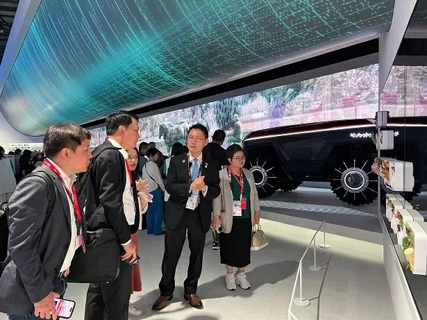 Vietnam National Brand Week Opens in Osaka