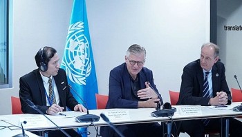 UN Under-Secretary-General for Peace Operations Speaks Highly of Vietnam's UXO Clearance Efforts