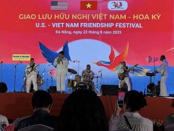 Vietnam-US Friendship Exchange Spreads Reconciliation and Development Spirit