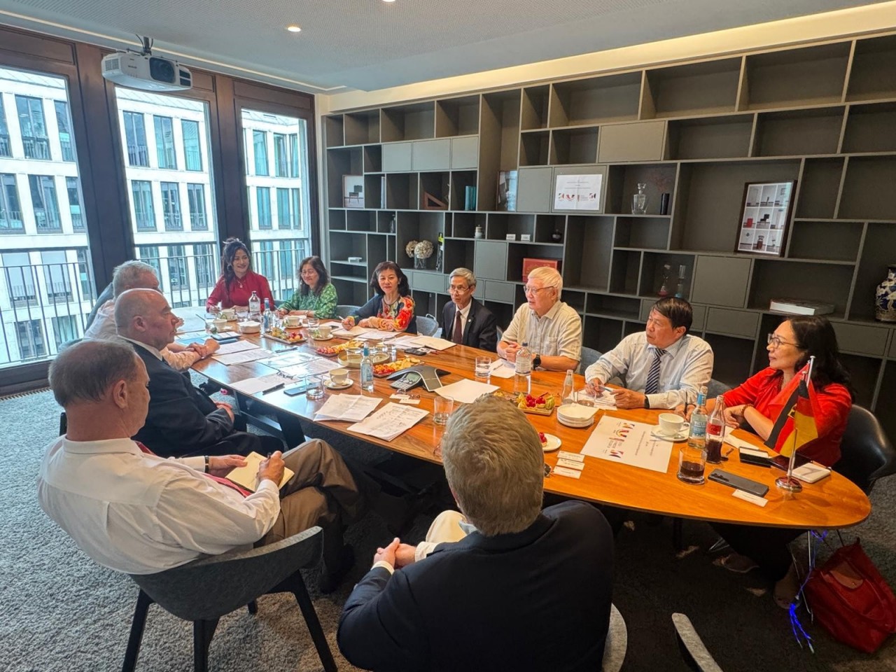 Frienship Associations Promote Development of Vietnamese Language in Germany