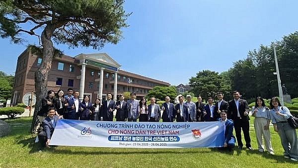 Fostering Vietnam-RoK Youth Ties via Exchange and Innovation in Agriculture