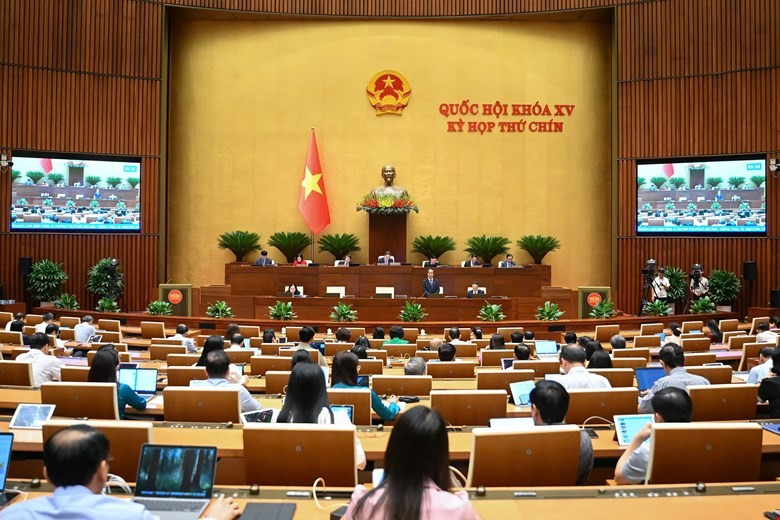 Vietnam to Eliminate Tuition Fees for Students in Public Schools