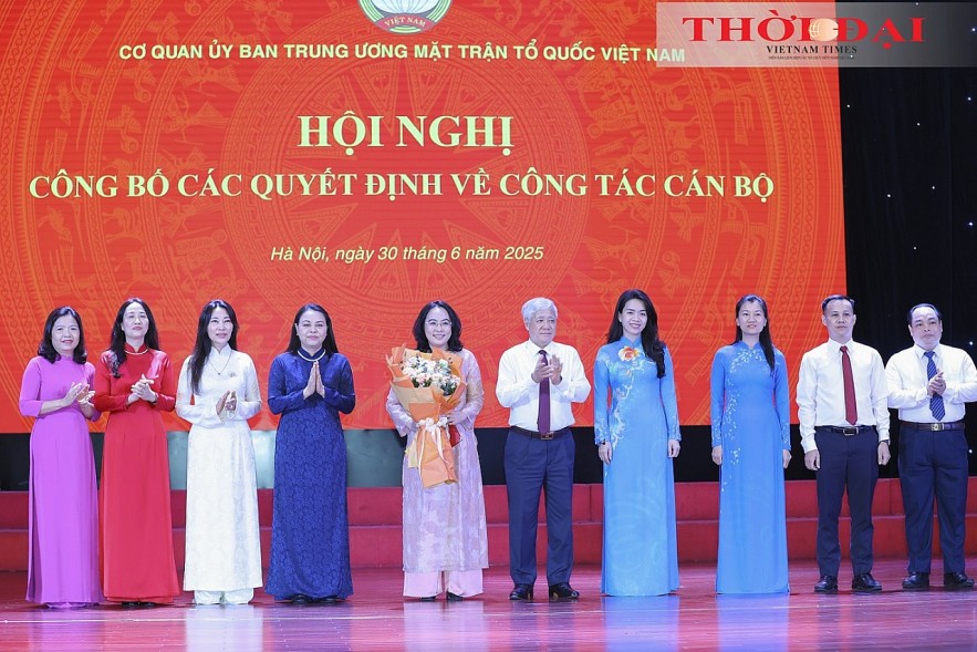 Central Committee of Vietnam Fatherland Front Departments and Units Operates Under New Model
