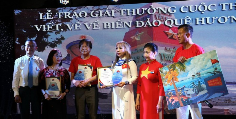 "For the Sea and Islands of the Homeland" Contest Award Ceremony Held in Europe