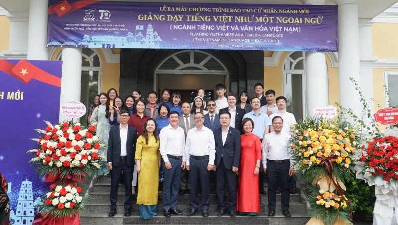 the University of Languages and International Studies, Vietnam National University (ULIS–VNU), has launched a new bachelor’s program in Teaching Vietnamese as a Foreign Language under the Vietnamese Language and Culture major 
