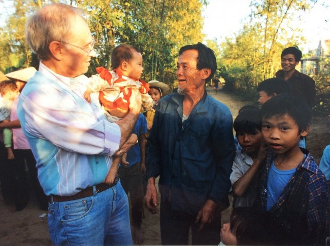 Save the Children - 35 Years of Nurturing Brighter Future for Vietnamese Children