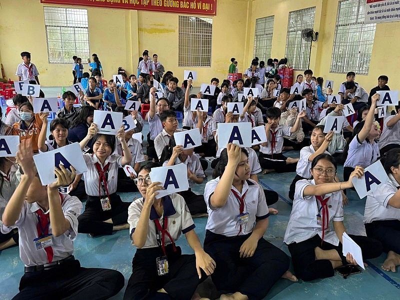 Save the Children Provides Disaster Response Solutions to Children and Communities