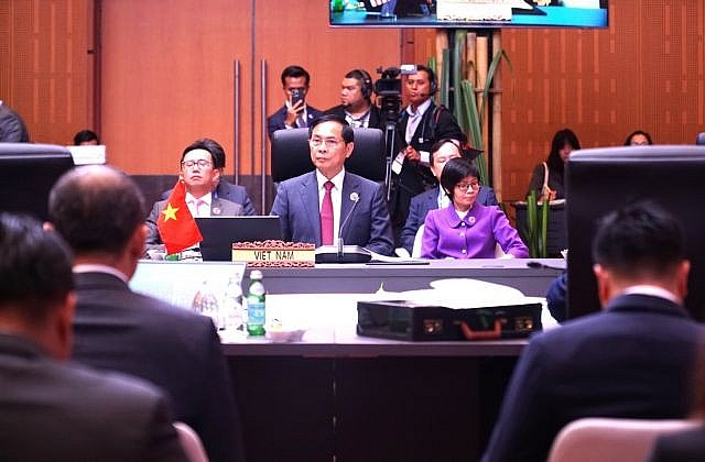 Deputy Prime Minister and Minister of Foreign Affairs Bùi Thanh Sơn at the plenary session of the ASEAN Foreign Ministers’ Meeting in Kuala Lumpur on July 9. — VNA/VNS Photo