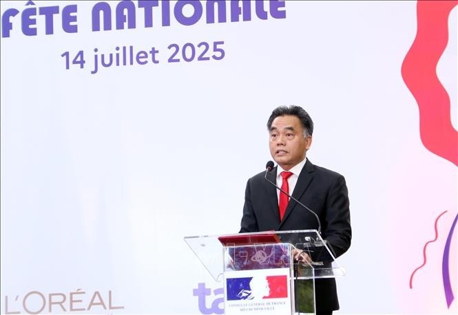 Ho Chi Minh City Pledges to Accompany France in Strategic Cooperation Areas