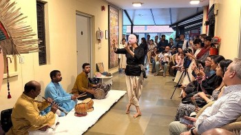 Vietnamese Mask Captivates at Asian Art Exhibition in India